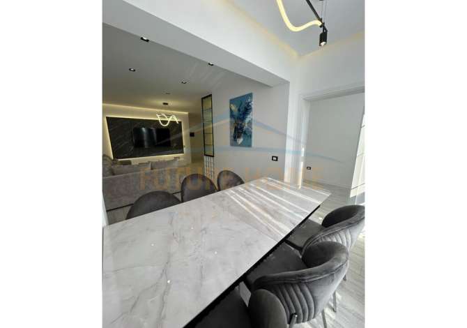 Shtepi ne shitje 2+1 ne Tirane - 275,000 Euro