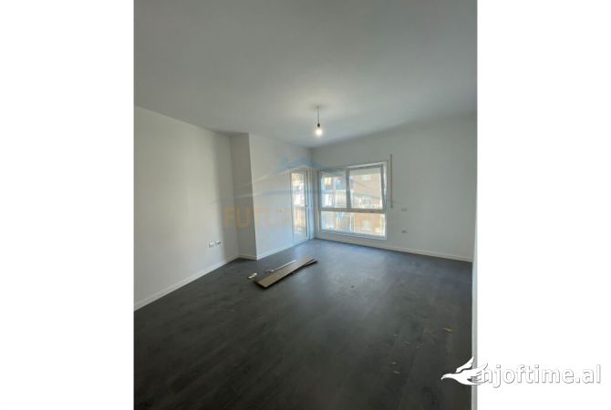 Shtepi ne shitje 2+1 ne Tirane - 256,848 Euro