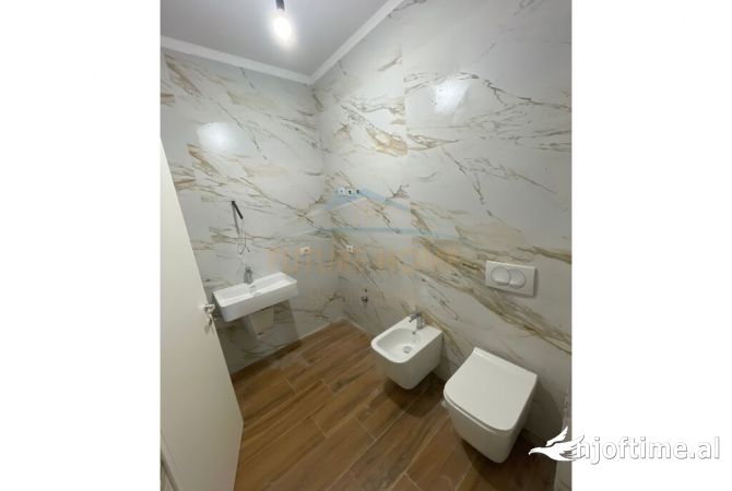 Shtepi ne shitje 2+1 ne Tirane - 256,848 Euro