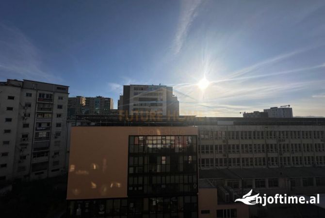 Shtepi ne shitje Apartament ne Tirane, 1+1, Mobilimi E mobiluar, Pagesa 110,001  Euro.