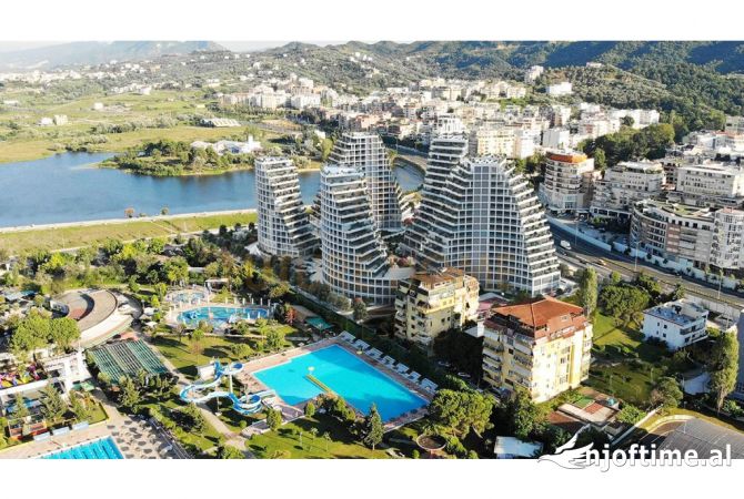 Ambient biznesi me qera 3+1 ne Tirane - 1,200 Euro
