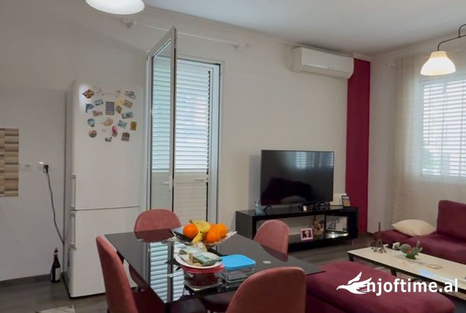 Apartment for sale in Tirana 2+1, Furnished