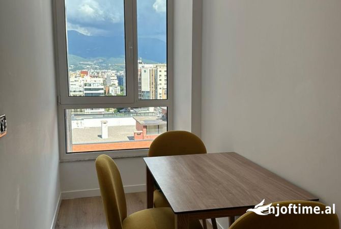 Shtepi me qera Apartament ne Tirane, 1+1, Mobilimi E mobiluar, Pagesa 600  Euro.