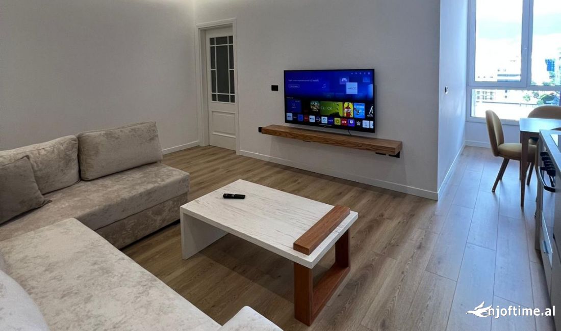 Shtepi me qera Apartament ne Tirane, 1+1, Mobilimi E mobiluar, Pagesa 600  Euro.