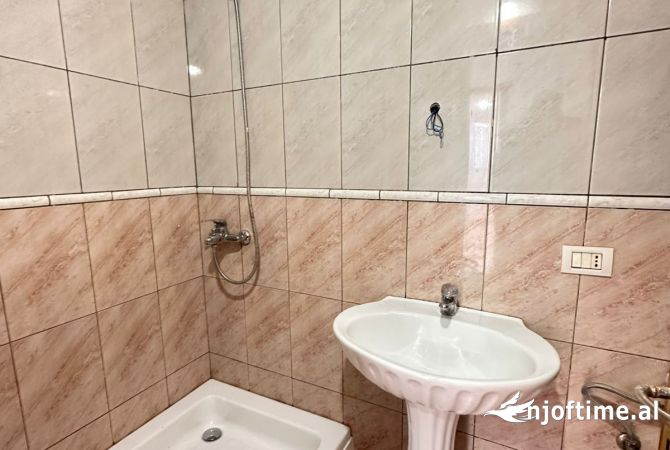 Shtepi ne shitje 2+1 ne Tirane - 108,000 Euro