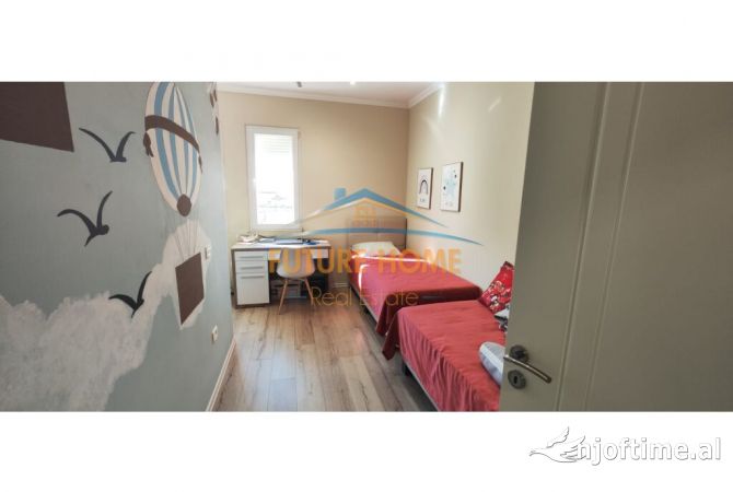 Shtepi ne shitje Apartament ne Tirane, 2+1, Mobilimi E mobiluar, Pagesa 207,000  Euro.