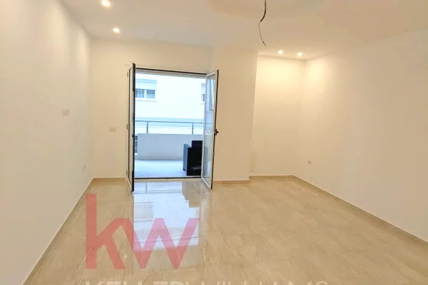 House for Sale 2+1 in Vlora - 225,000 Euro