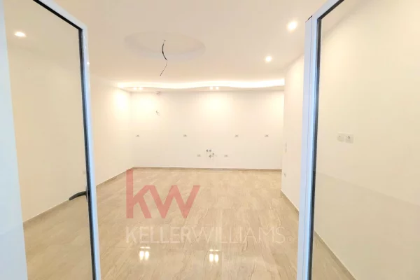 House for Sale 2+1 in Vlora - 225,000 Euro