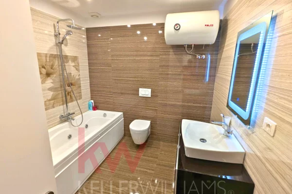 Apartment for sale in Vlora 2+1, Furnished