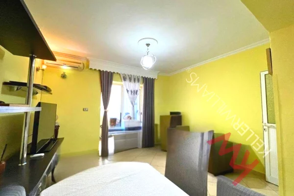 Casa in vendita 1+1 a Valona - 65,000 Euro