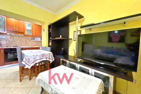 Casa in vendita 1+1 a Valona - 65,000 Euro