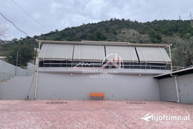 Shtepi ne shitje Shtepi Private ne Vlore, 2+1, Mobilimi E mobiluar, Pagesa 300,000  Euro.