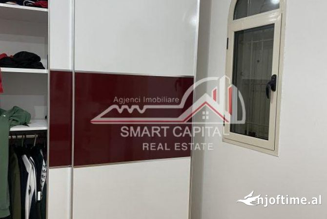 Shtepi ne shitje Shtepi Private ne Vlore, 2+1, Mobilimi E mobiluar, Pagesa 300,000  Euro.