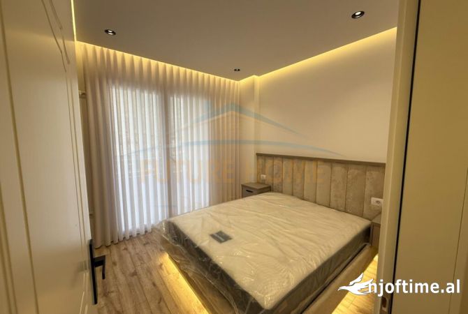 Shtepi me qera 2+1 ne Tirane - 800 Euro