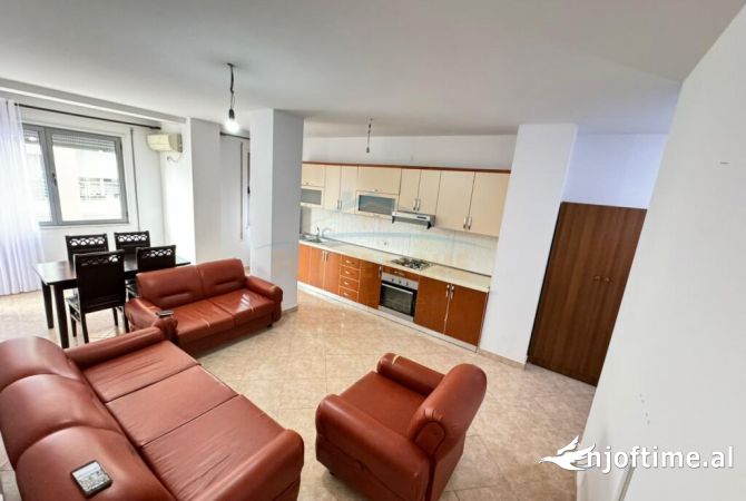 Shtepi me qera 2+1 ne Tirane - 500 Euro