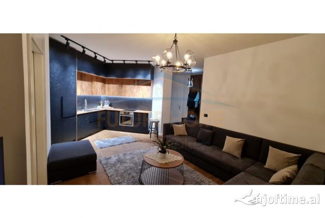 Shtepi me qera Apartament ne Tirane, 2+1, Mobilimi E mobiluar, Pagesa 850  Euro.