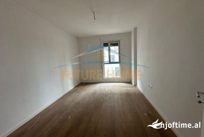 Shtepi ne shitje Apartament ne Tirane, 2+1, Mobilimi Bosh, pa mobiluar, Pagesa 188,700  Euro.