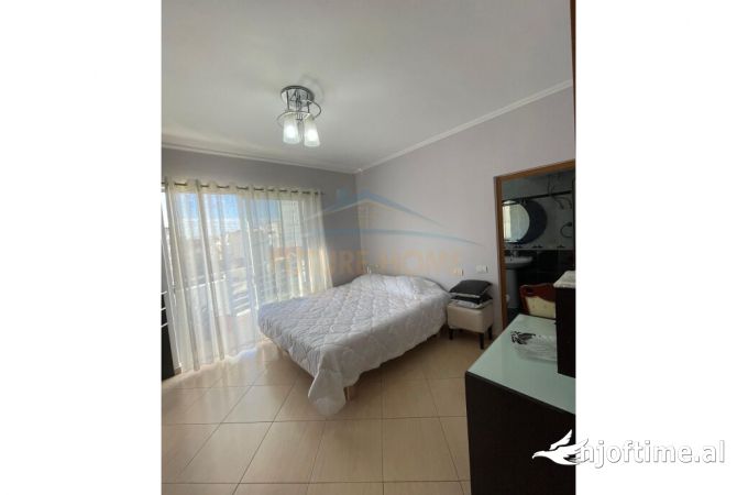 Shtepi me qera Apartament ne Tirane, 2+1, Mobilimi E mobiluar, Pagesa 450  Euro.