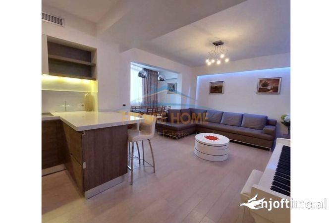 Shtepi me qera Apartament ne Tirane, 2+1, Mobilimi E mobiluar, Pagesa 1,000  Euro.