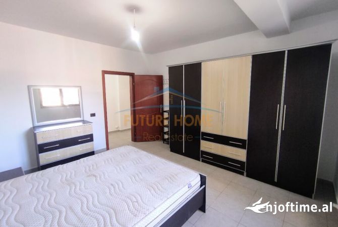 Shtepi ne shitje Apartament ne Tirane, 1+1, Mobilimi E mobiluar, Pagesa 95,000  Euro.