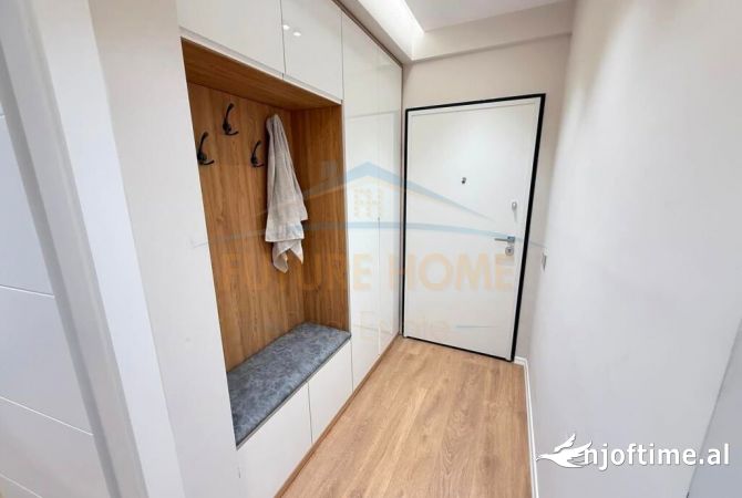 Shtepi me qera Apartament ne Tirane, 2+1, Mobilimi E mobiluar, Pagesa 1,200  Euro.