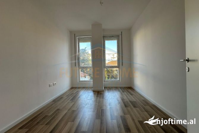 Shtepi me qera 2+1 ne Tirane - 700 Euro