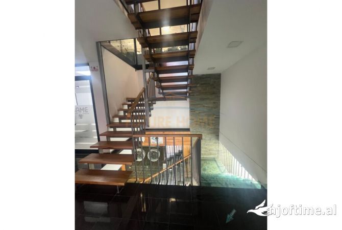 Shitet Ambient Biznesi Don Bosko