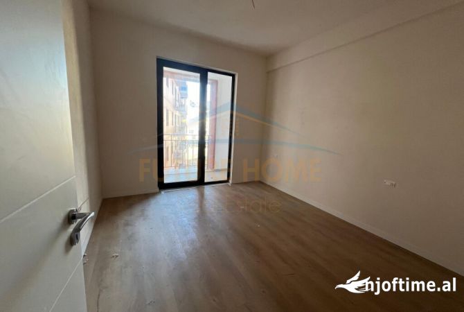 Shtepi ne shitje Apartament ne Tirane, 1+1, Mobilimi Bosh, pa mobiluar, Pagesa 89,700  Euro.