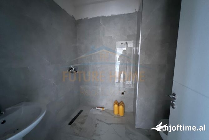 Shtepi ne shitje Apartament ne Tirane, 1+1, Mobilimi Bosh, pa mobiluar, Pagesa 89,700  Euro.