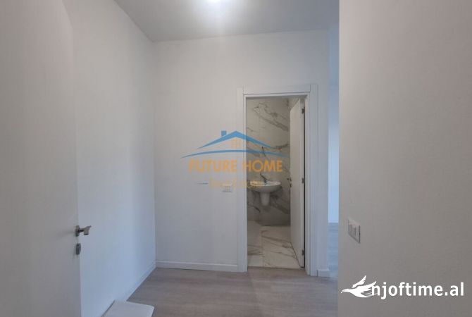 Ambient biznesi me qera 3+1 ne Tirane - 700 Euro