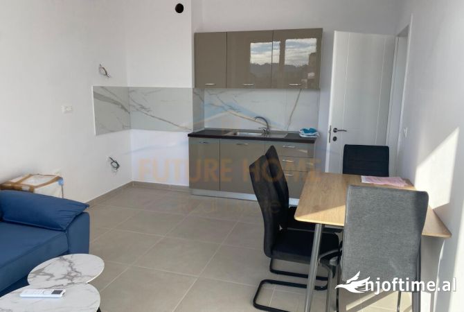 Shtepi ne shitje Apartament ne Tirane, 1+1, Mobilimi E mobiluar, Pagesa 142,000  Euro.