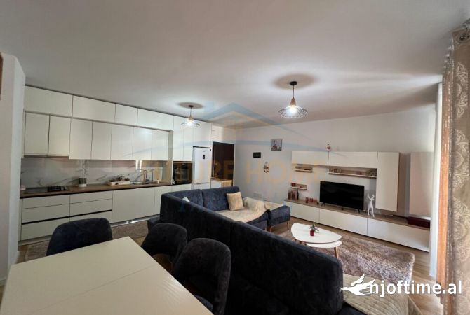 Shtepi me qera Apartament ne Tirane, 1+1, Mobilimi E mobiluar, Pagesa 400  Euro.