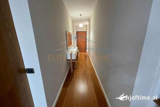 Shtepi me qera 3+1 ne Tirane - 1,100 Euro