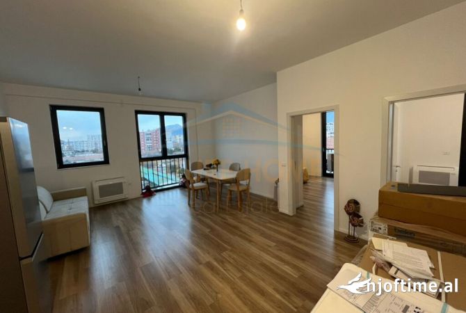Shtepi me qera 2+1 ne Tirane - 700 Euro