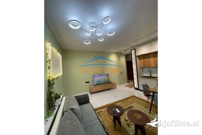 Shtepi me qera Apartament ne Tirane, 1+1, Mobilimi E mobiluar, Pagesa 550  Euro.