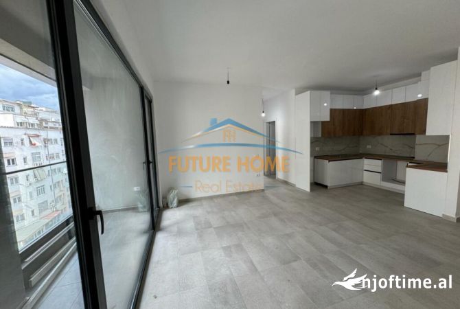 Shtepi me qera Apartament ne Tirane, 2+1, Mobilimi Bosh, pa mobiluar, Pagesa 700  Euro.