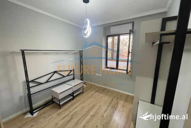 Ambient biznesi me qera 3+1 ne Tirane - 800 Euro