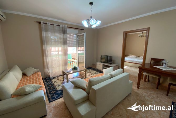 Shtepi me qera 1+1 ne Tirane - 800 Euro