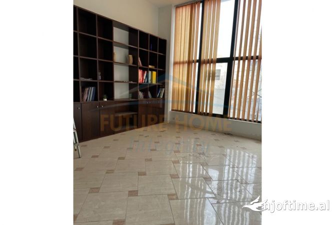 Qera Ambient Biznesi Rruga Vllazen Huta Tirane