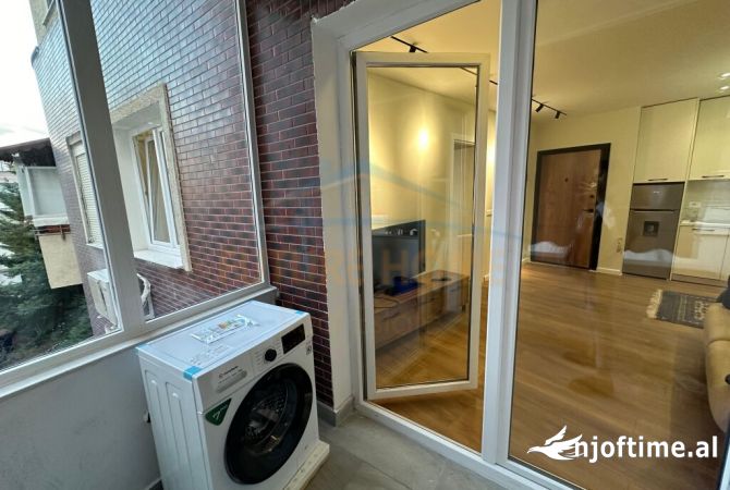 Shtepi me qera Apartament ne Tirane, 1+1, Mobilimi E mobiluar, Pagesa 550  Euro.