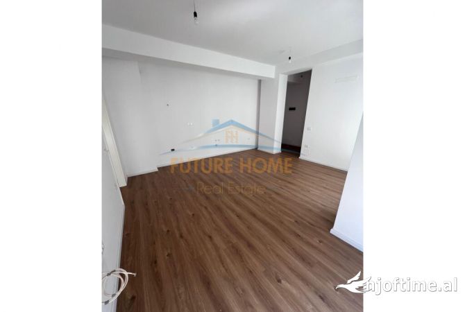 Shtepi ne shitje Apartament ne Tirane, 1+1, Mobilimi Bosh, pa mobiluar, Pagesa 97,000  Euro.