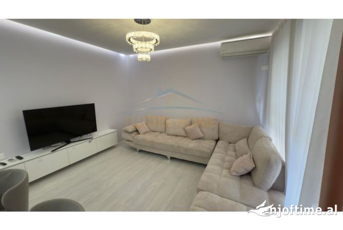 Qera Apartament 2+1+2 Liqeni i Thate