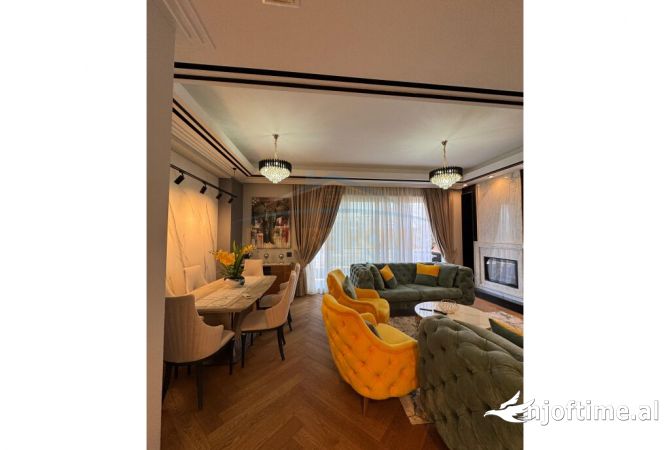 Shtepi me qera Apartament ne Tirane, 2+1, Mobilimi E mobiluar, Pagesa 2,500  Euro.