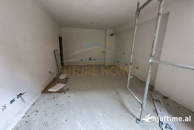 Shitet Apartament 2+1 Rezidenca "Urban Gate"