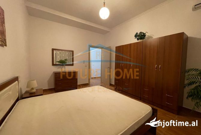 Shtepi me qera 2+1 ne Tirane - 800 Euro