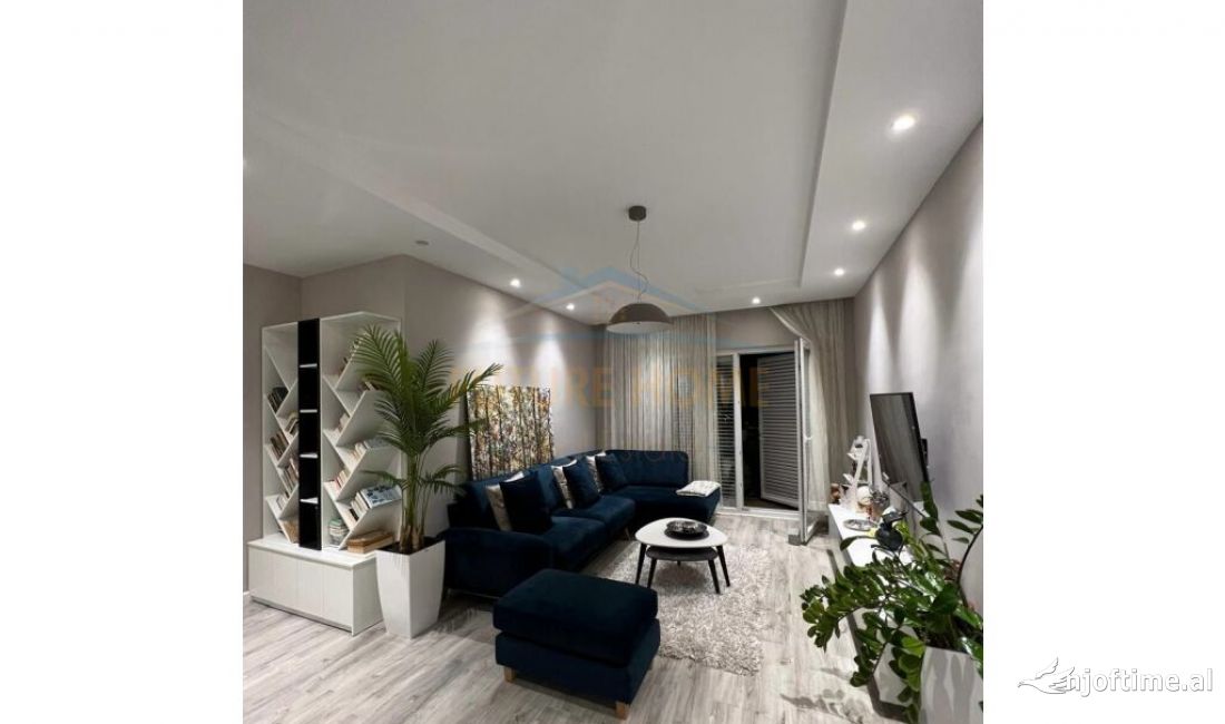 Shtepi ne shitje Apartament ne Tirane, 2+1, Mobilimi E mobiluar, Pagesa 150,000  Euro.