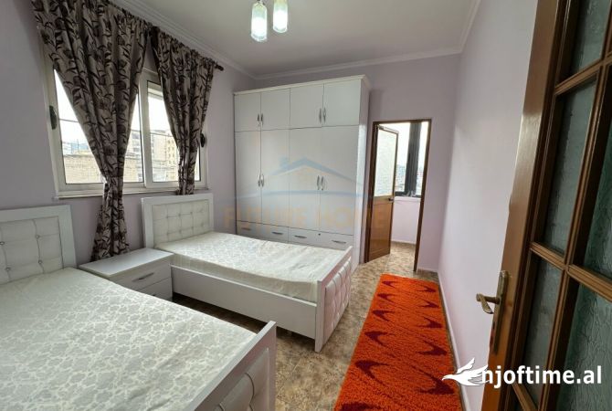Shtepi me qera Apartament ne Tirane, 2+1, Mobilimi E mobiluar, Pagesa 600  Euro.