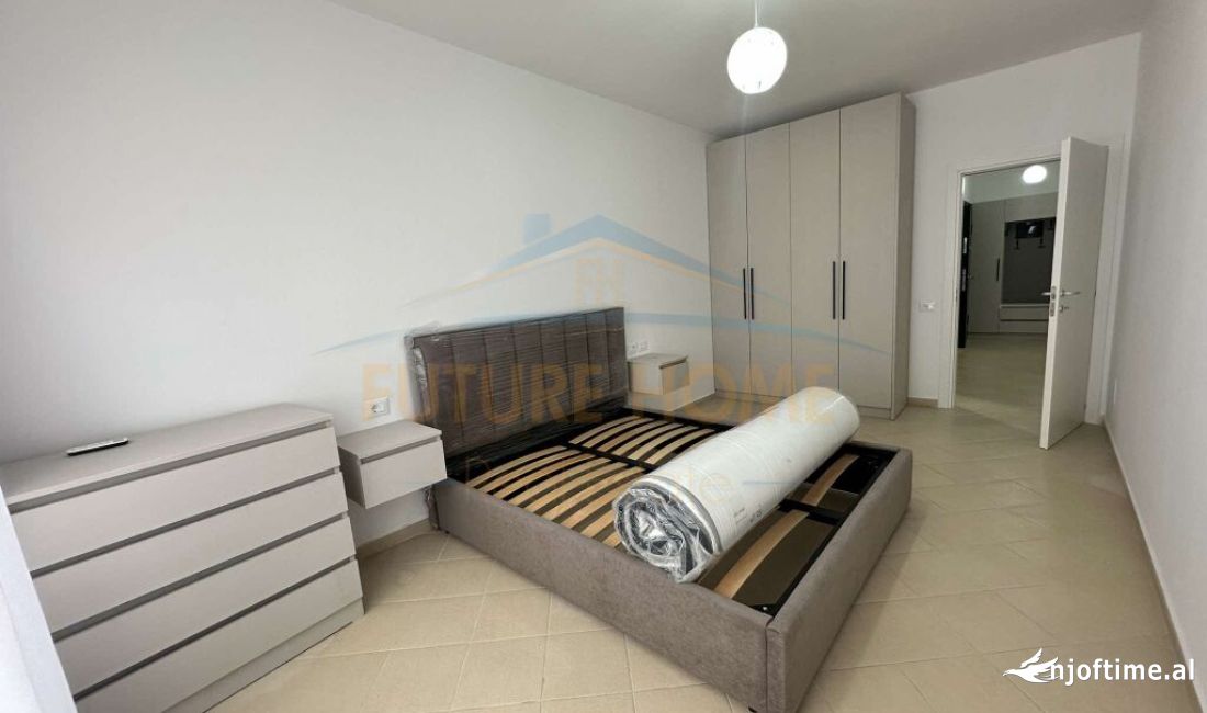 Shtepi me qera Apartament ne Tirane, 2+1, Mobilimi E mobiluar, Pagesa 500  Euro.