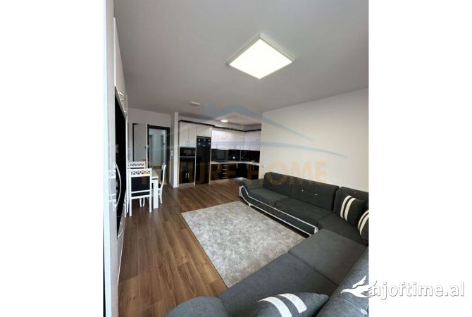 Shtepi me qera Apartament ne Tirane, 2+1, Mobilimi E mobiluar, Pagesa 600  Euro.