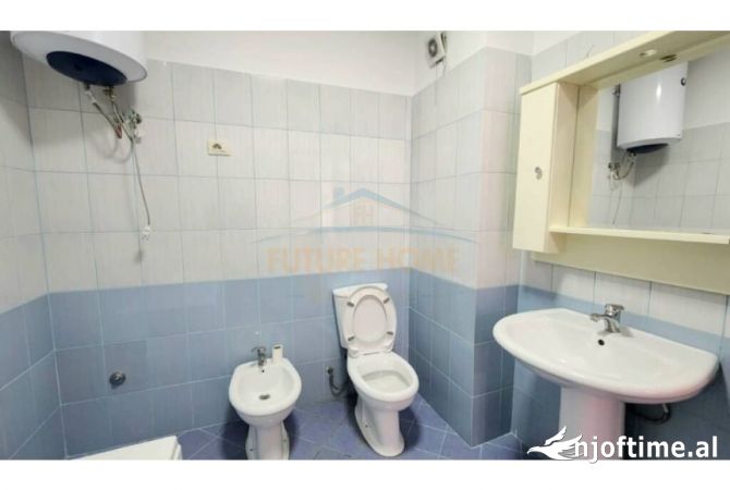 Shtepi me qera Apartament ne Tirane, 2+1, Mobilimi E mobiluar, Pagesa 500  Euro.